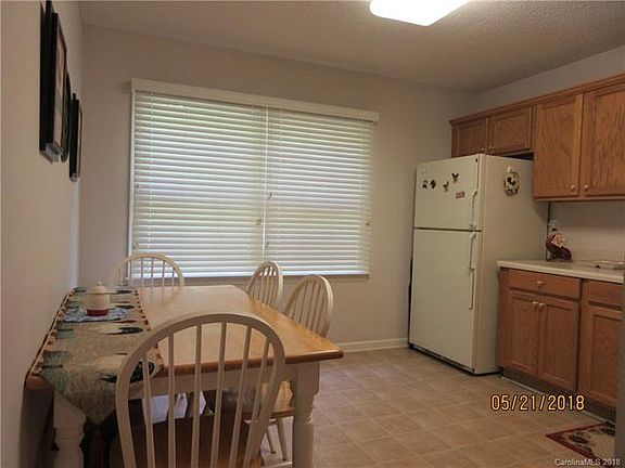 4th image of 1801 Pinnacle Pkwy