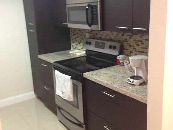 5th image of 7111 Miami Lakes Dr W APT N5