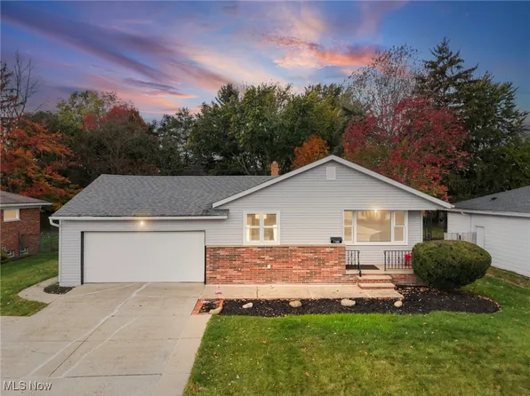 7180 Marko Ln, Parma, OH 44134