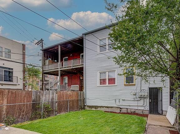 2nd image of 3141 W Flournoy St #2