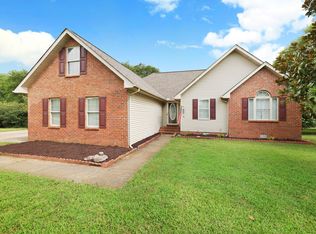 3310 Middleton Dr, Rockvale, TN 37153