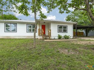 710 9th St, Blanco, TX 78606