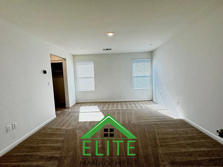 8844 Ariston Ln — Photo 10