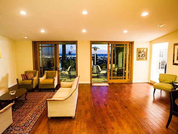 4th image of 840 Guanajuato Dr