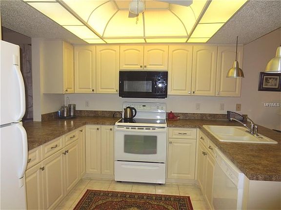 4th image of 6699 San Casa Dr #Q