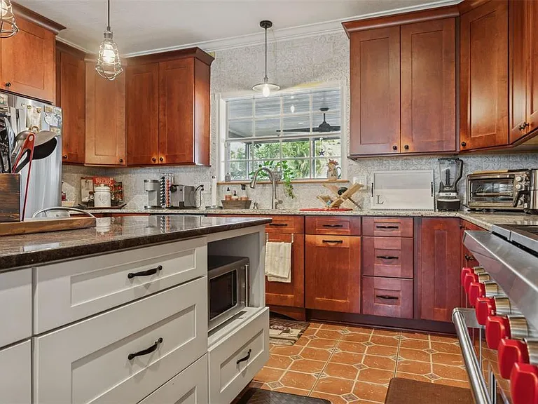 2603 N Ridgewood Ave — Photo 13