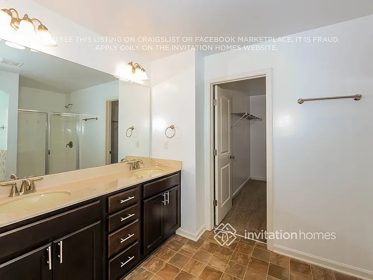 208 Manous Way — Photo 12