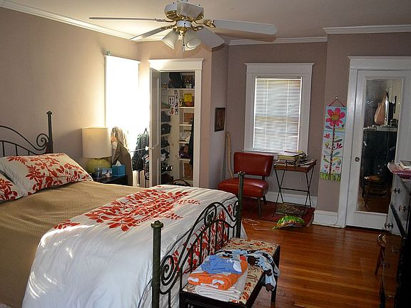 Master Bedroom toward closet