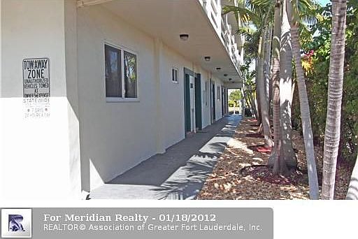 1st image of 1535 SE 15th St APT 108