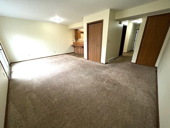4th image of 21-45 Carriage Way #24