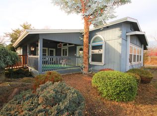 121 Emerald Acres Dr, Selah, WA 98942