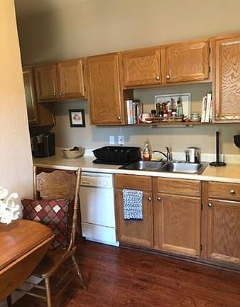 4th image of 88 South St #1