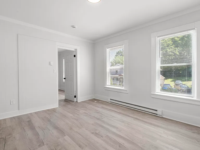 146 Hobart St #2 — Photo 18