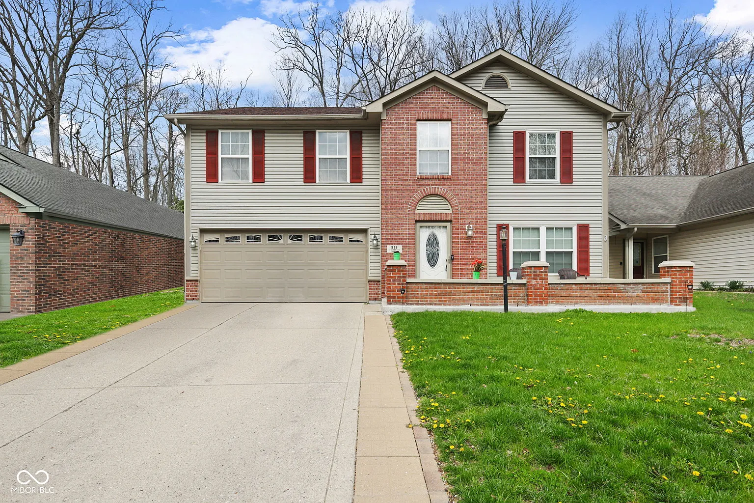 919 Charnwood Pkwy photo 1