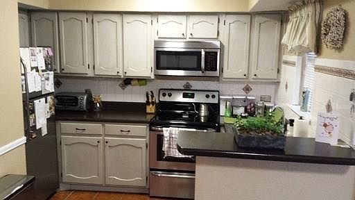 2nd image of 3117 Sondra Dr APT 205