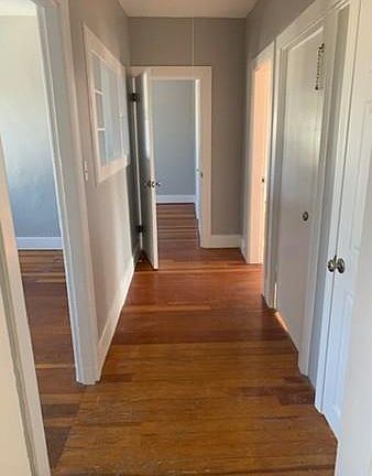 5th image of 123 East St #2