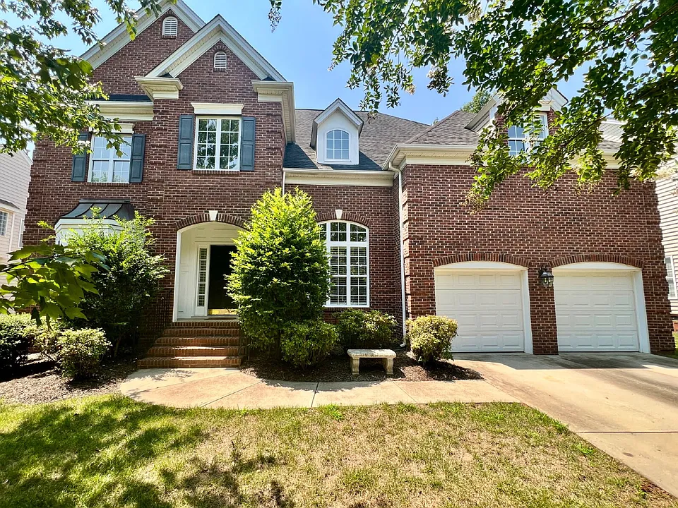 902 Lillieshall Rd