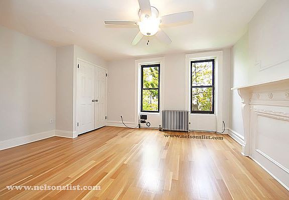 4th image of 283 6th St Floor 2