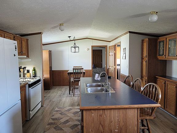 Kitchen looking north