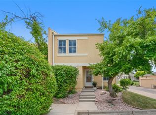 2749 S Victor St, Aurora, CO 80014