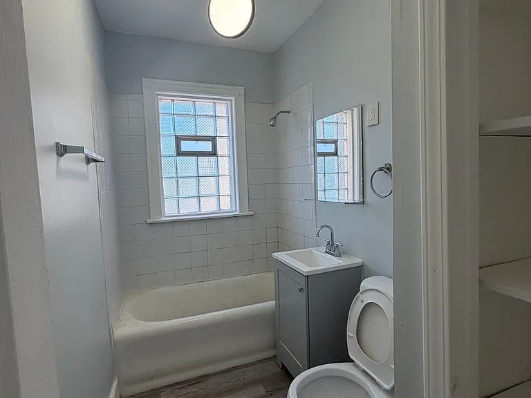7601-7609 S Drexel Ave — Photo 14