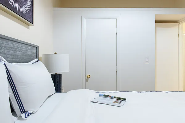 Rented by ER (DO NOT USE) | media 38