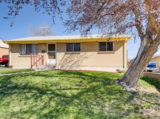 3239 W Farmdale Rd, Englewood, CO 80110