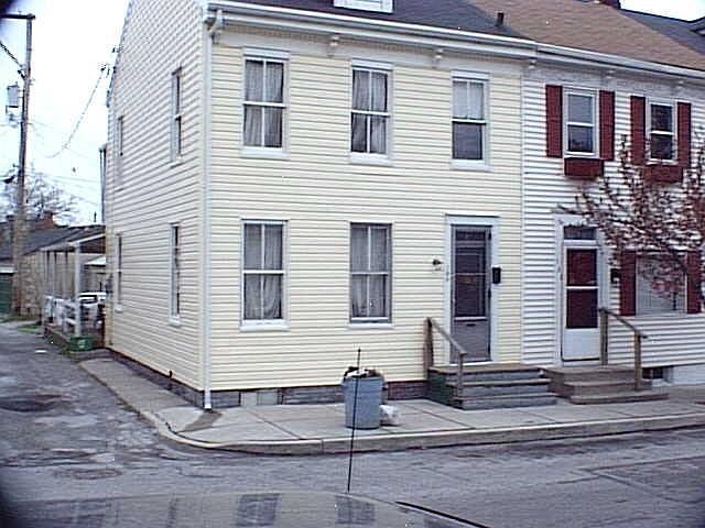 2nd image of 129 S Hartley St