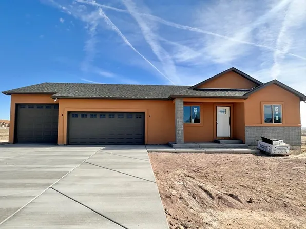 1020 N Kirkwood Dr, Pueblo West, CO 81007