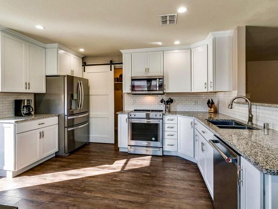 1st image of 1636 Flagstone Ln