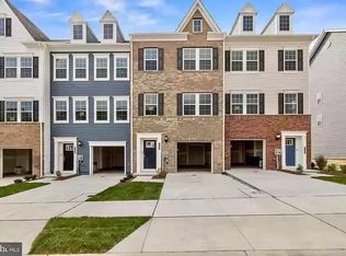 1443 Clingmans Dome Dr, Frederick, MD 21702