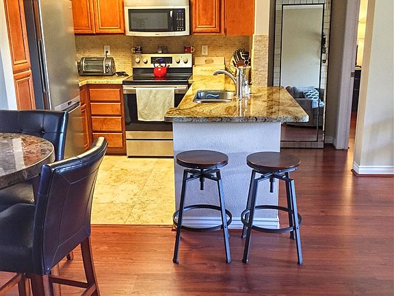 3rd image of 2150 Camino De La Reina