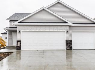 7331 22nd St S, Fargo, ND