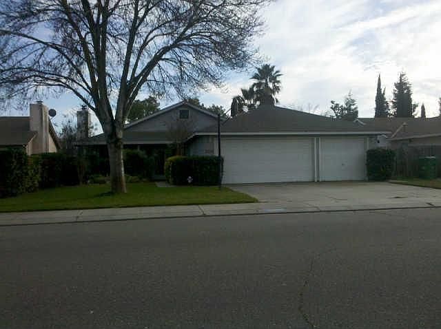 1st image of 16949 W Yvonne Dr