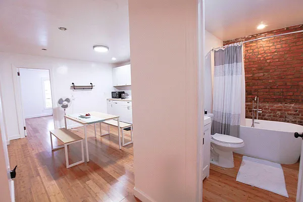 Rented by Owner | media 25