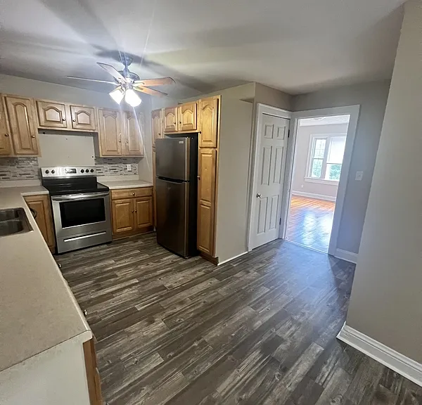 1219 East Dr — Photo 24