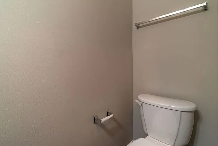 4057 Buckingham Dr — Photo 24