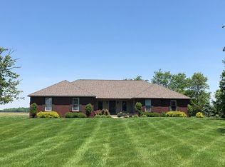 3605 E Hanthorn Rd, Lima, OH 45804