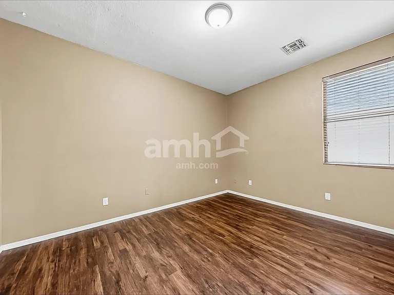 2150 E Bellerive Pl — Photo 13