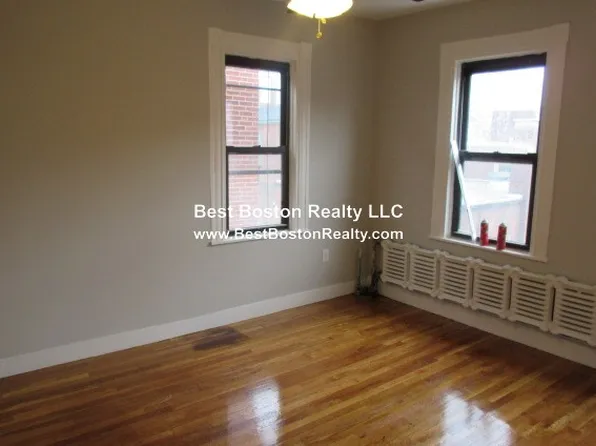 48 John F Kennedy St, Cambridge, MA