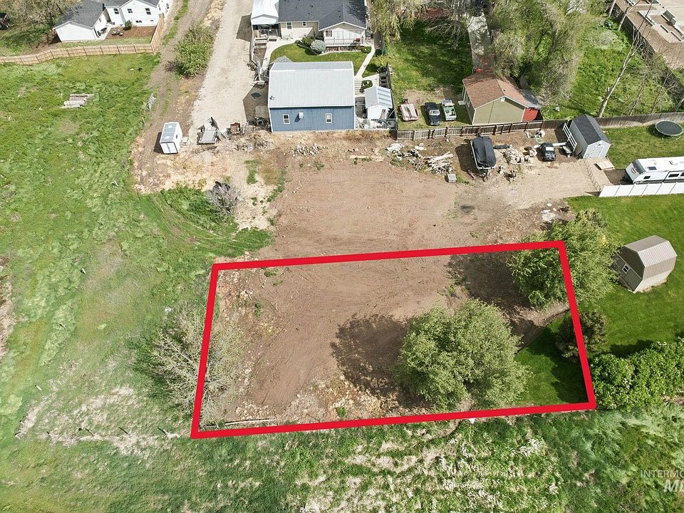 1st image of 316 Hill Ln
