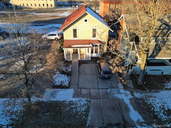 217 E Hillsdale St, Lansing, MI 48933