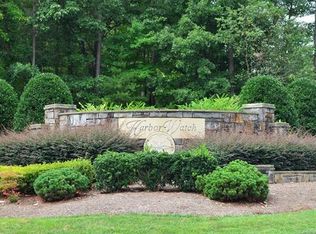 128 S Harbor Watch Dr, Statesville, NC 28677