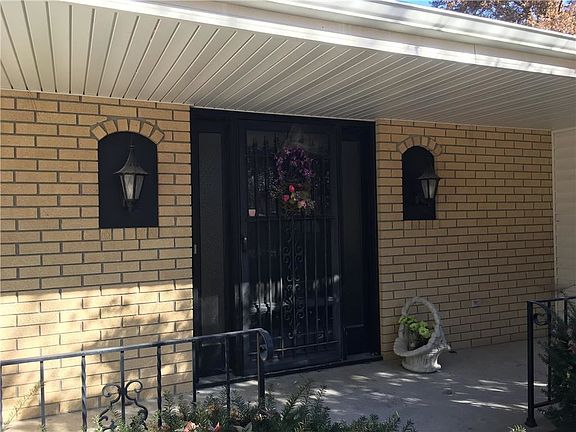 2nd image of 67 Eastwood Dr