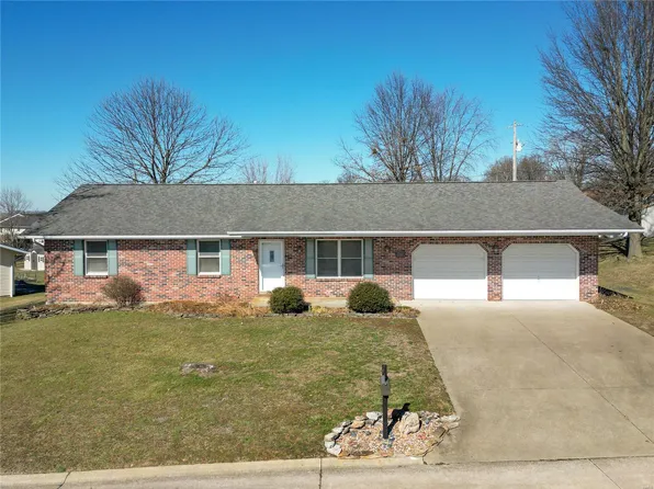 1016 Elliot Ct, Perryville, MO 63775