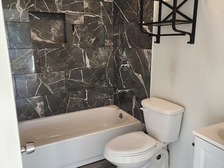 1272 Cedar Haven Ave — Photo 6