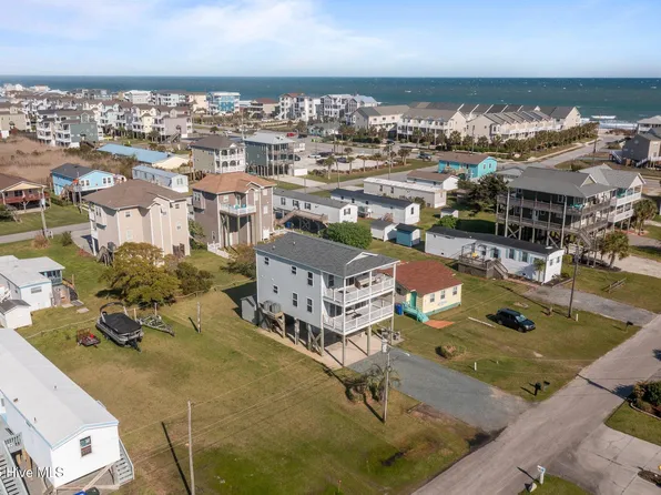 8014 8th Street, Surf City, NC 28445