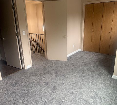 5th image of 20 Park Lane Pl #3