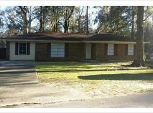 448 Timberlane Cir, Hinesville, GA 31313