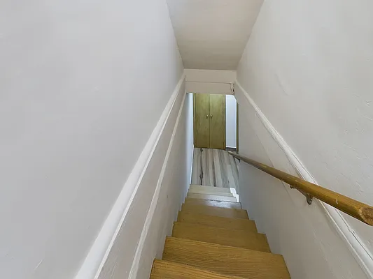 Rented by Bouklis Group | media 22